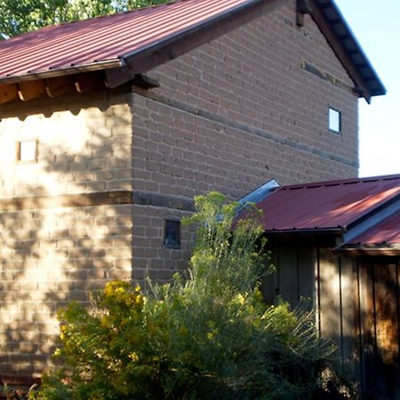 Silver River Adobe Inn Bed And Breakfast Фармінґтон Екстер'єр фото