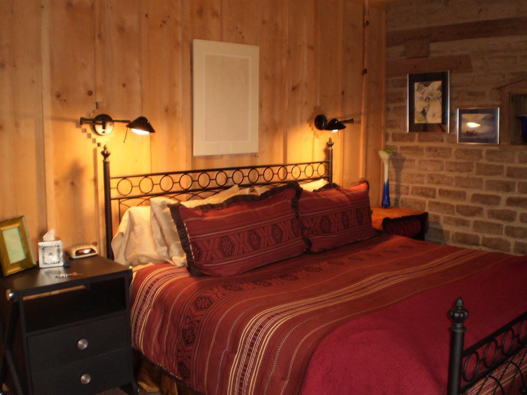 Silver River Adobe Inn Bed And Breakfast Фармінґтон Екстер'єр фото
