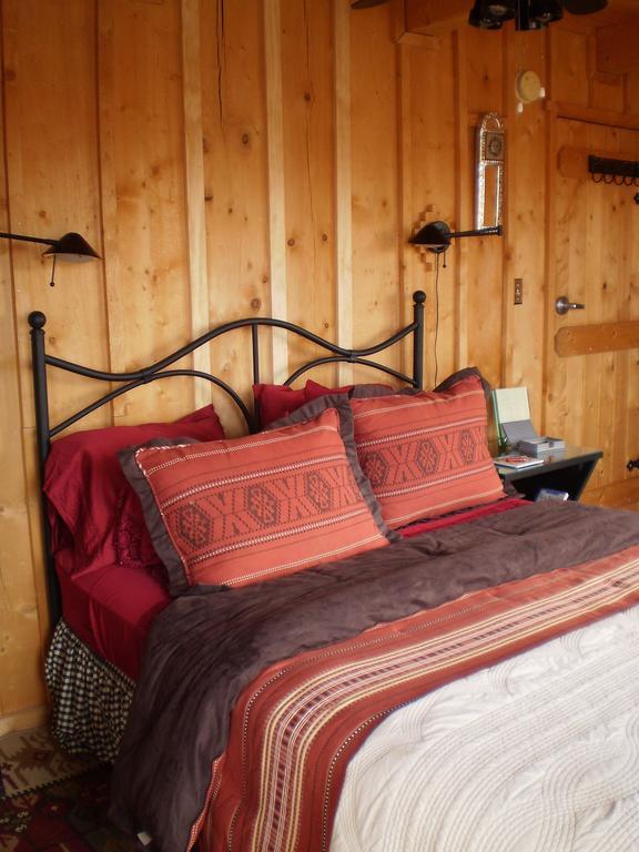 Silver River Adobe Inn Bed And Breakfast Фармінґтон Екстер'єр фото